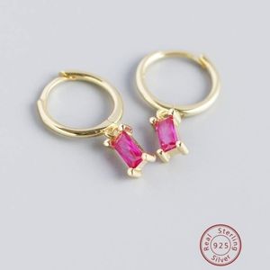 Sterling Silver and CZ women's Earrings 😍